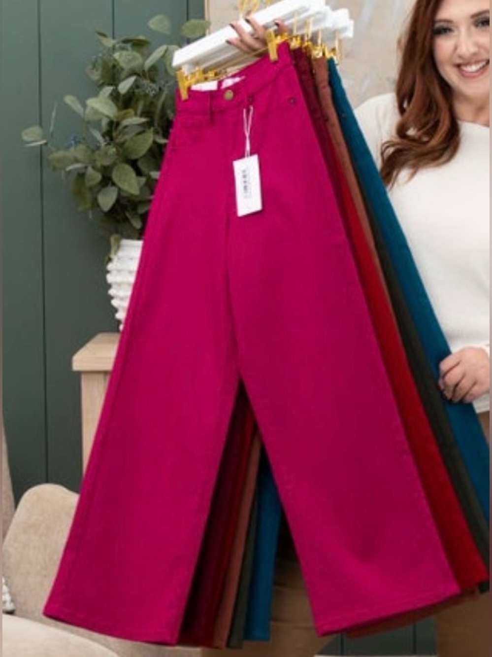 The best kick flares with so much stretch!